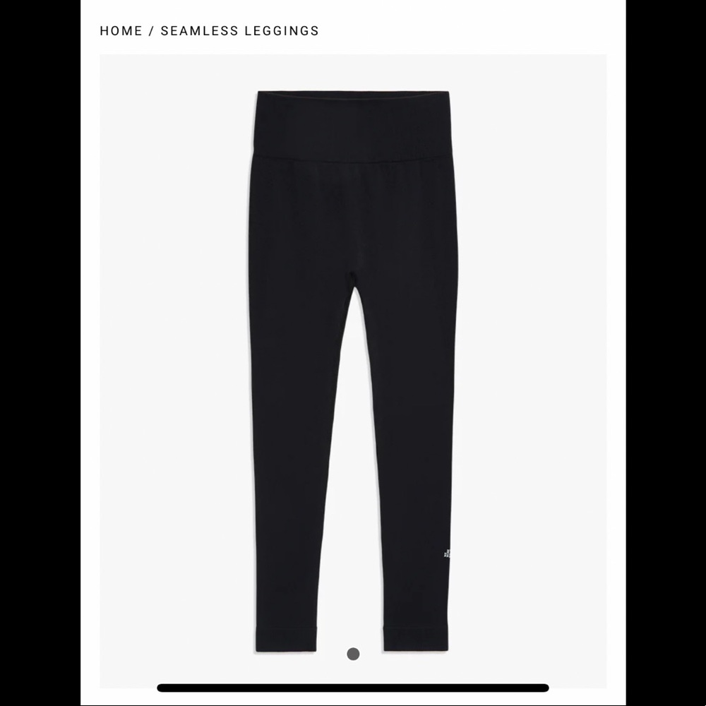NWT WeWoreWhat seamless black leggings